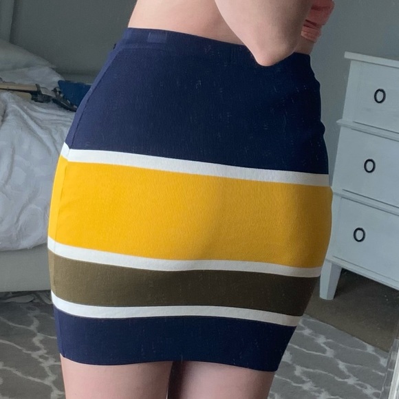 Navy Green and Yellow Striped Stretchy Skirt - Picture 2 of 3